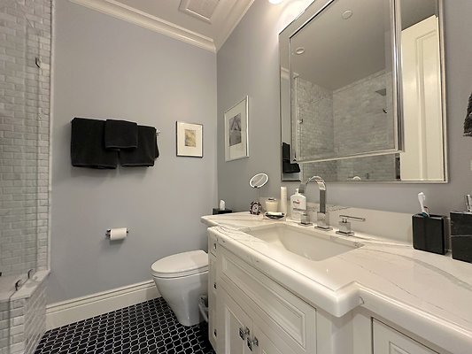 WESTSIDE LOCATIONS 66 WESTSIDE LOCATIONS 66