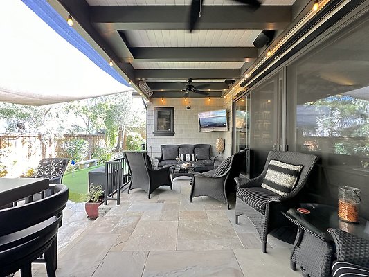 WESTSIDE LOCATIONS 70 WESTSIDE LOCATIONS 70