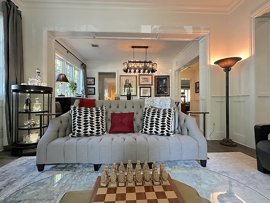 WESTSIDE LOCATIONS  21