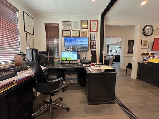 WESTSIDE LOCATIONS 79 WESTSIDE LOCATIONS 79