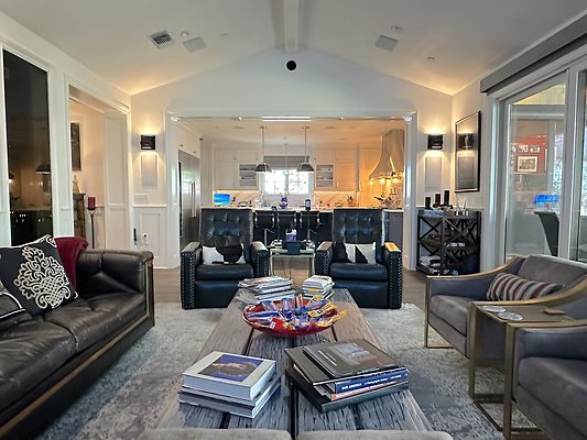 WESTSIDE LOCATIONS  36