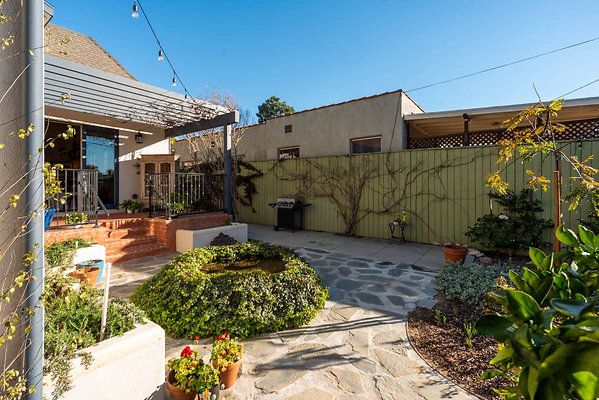 13183 garden 1 13183 garden 1