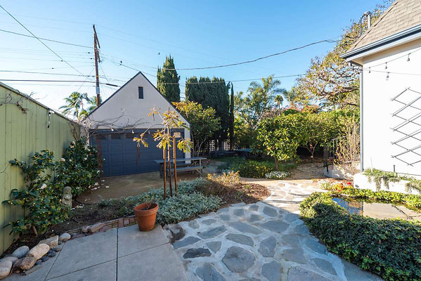 13183 patio 1 13183 patio 1