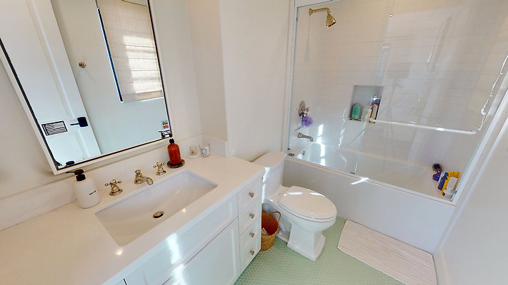 WESTSIDE LOCATIONS 70 WESTSIDE LOCATIONS 70