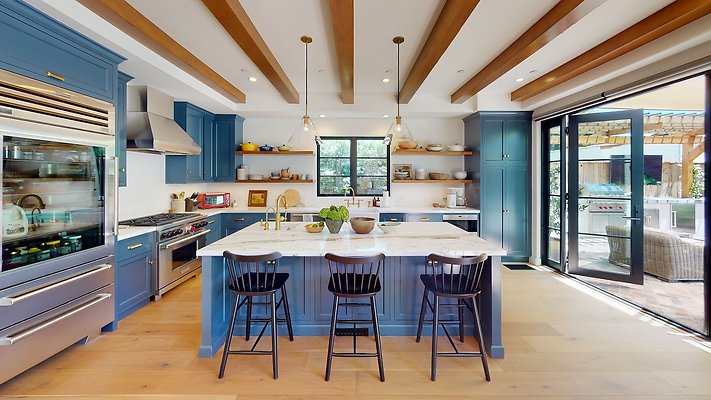 WESTSIDE LOCATIONS  32