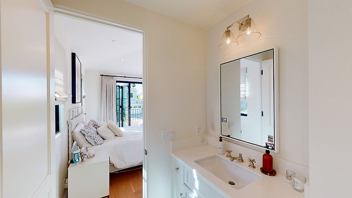 WESTSIDE LOCATIONS 68 WESTSIDE LOCATIONS 68