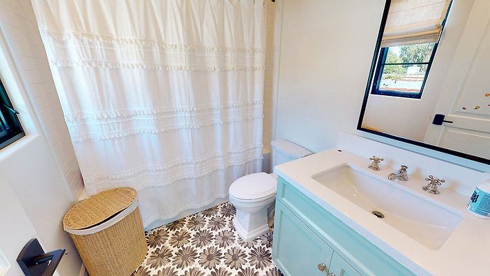 WESTSIDE LOCATIONS 61 WESTSIDE LOCATIONS 61