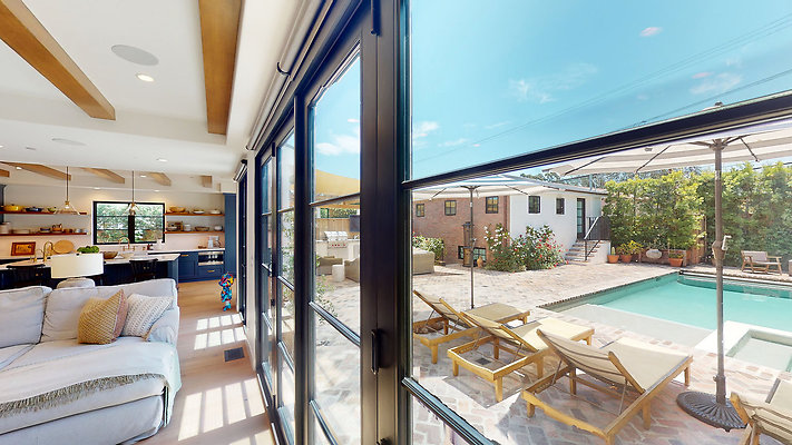 WESTSIDE LOCATIONS 76 WESTSIDE LOCATIONS 76