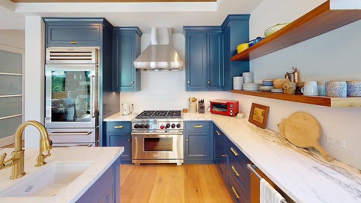 WESTSIDE LOCATIONS  33