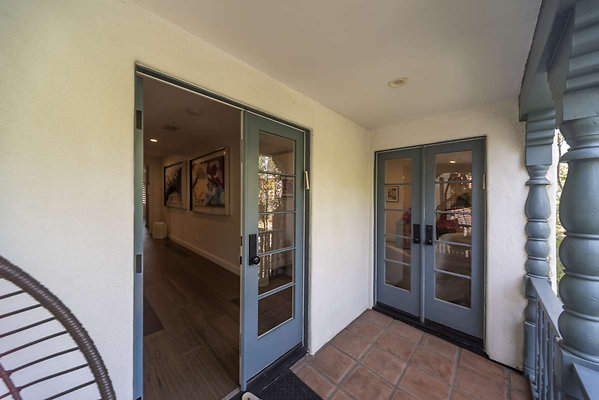 13617 balcony 2 13617 balcony 2