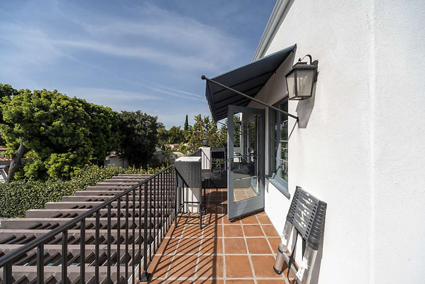 13617 balcony 5 13617 balcony 5