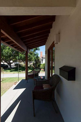 10194 porch 1