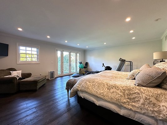 WESTSIDE LOCATIONS 67 WESTSIDE LOCATIONS 67