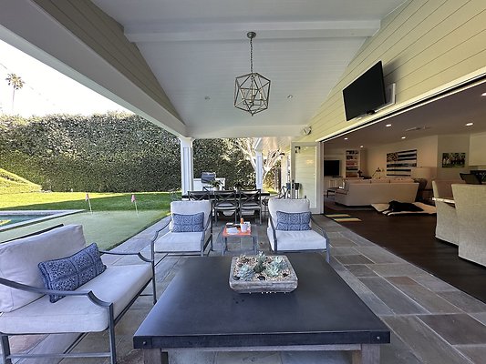 WESTSIDE LOCATIONS 111 WESTSIDE LOCATIONS 111