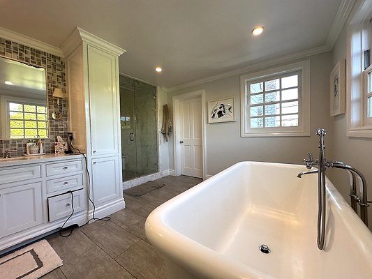 WESTSIDE LOCATIONS 70 WESTSIDE LOCATIONS 70