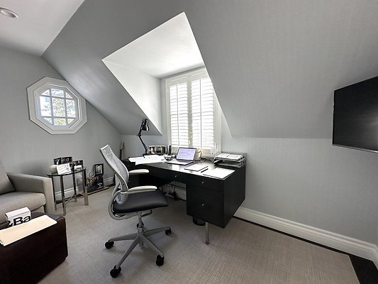 WESTSIDE LOCATIONS 87 WESTSIDE LOCATIONS 87