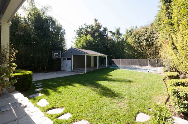 10698 yard 1 10698 yard 1