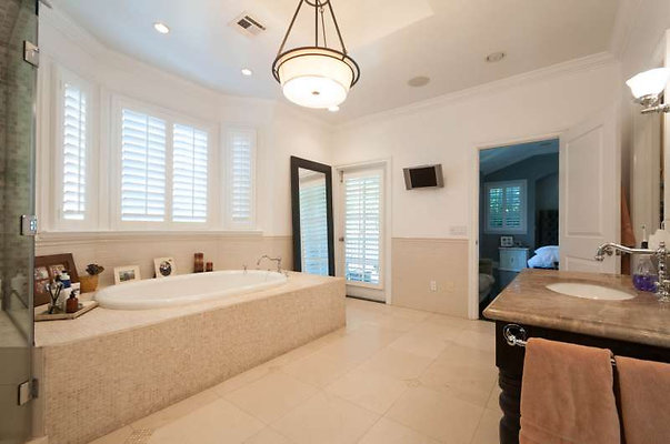 10698 bath 2 10698 bath 2