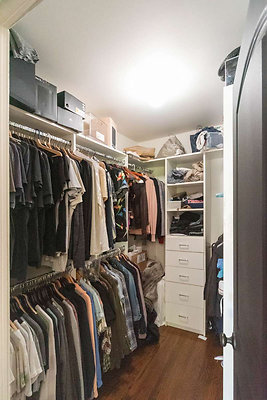 12896 closet 1