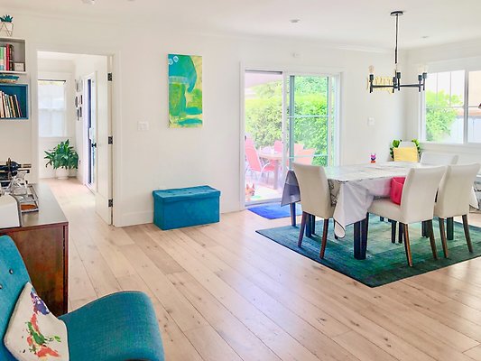 UNIVERSAL-B109-LA-11 UNIVERSAL-B109-LA-11