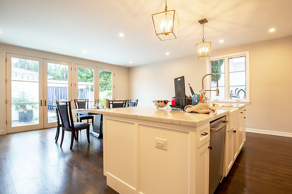 UNIVERSAL-D218-MRV-18