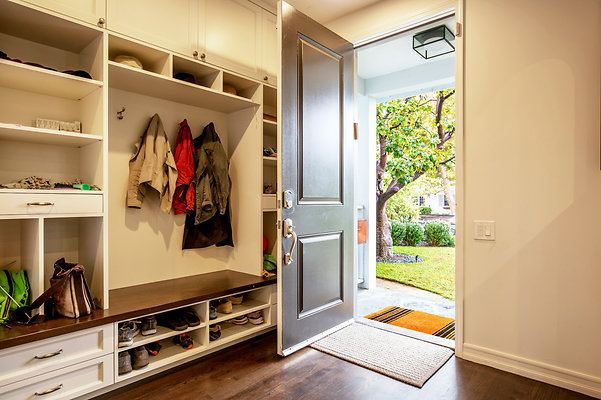 UNIVERSAL-D218-MRV-9