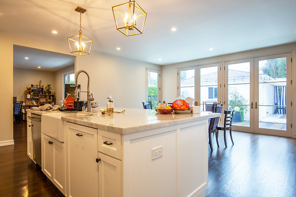 UNIVERSAL-D218-MRV-19