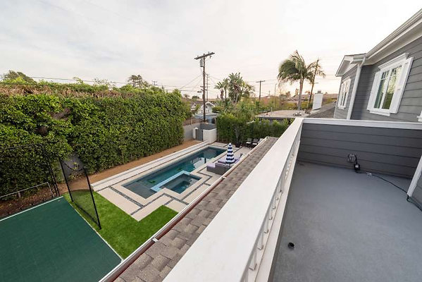 11913 balcony 1 11913 balcony 1