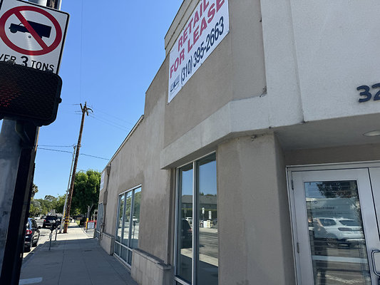 3250 Pico Blvd