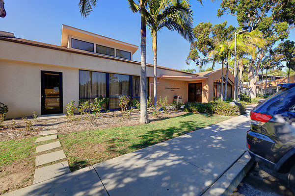 UNIVERSAL-C122-LA-37 UNIVERSAL-C122-LA-37