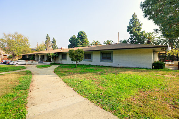 UNIVERSAL-C122-LA-17