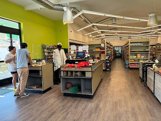 th IMG 1996 th IMG 1996