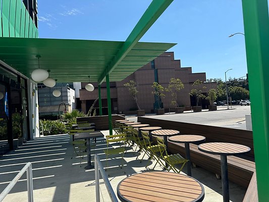 th IMG 1990 th IMG 1990