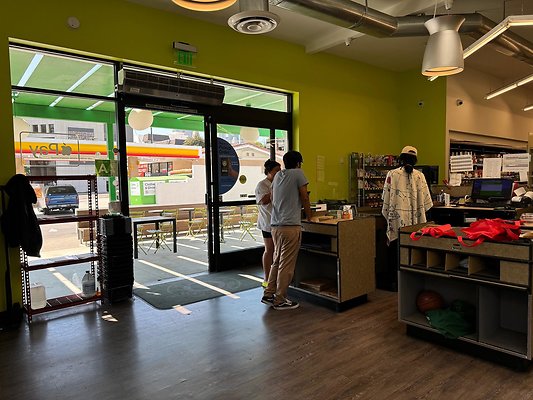 th IMG 1995 th IMG 1995