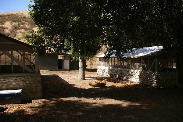 UNIVERSAL-2781-SV-CAMP-15