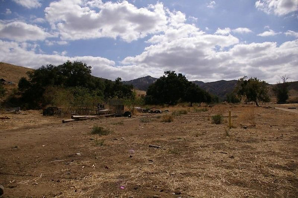 UNIVERSAL-2781-SV-CAMP-27