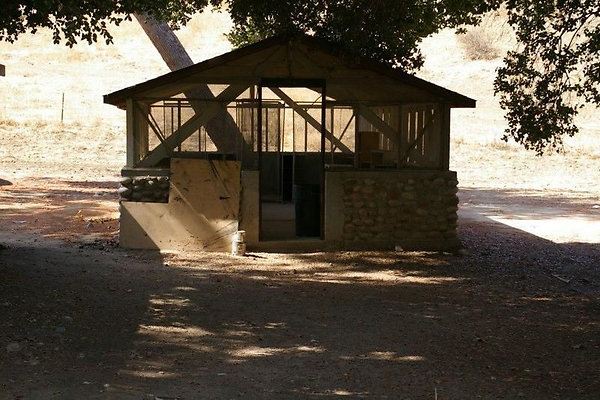 UNIVERSAL-2781-SV-CAMP-12