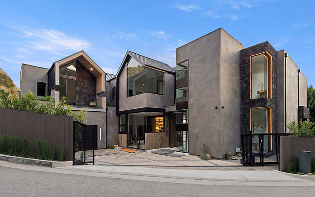 CAST 13597 west hollywood