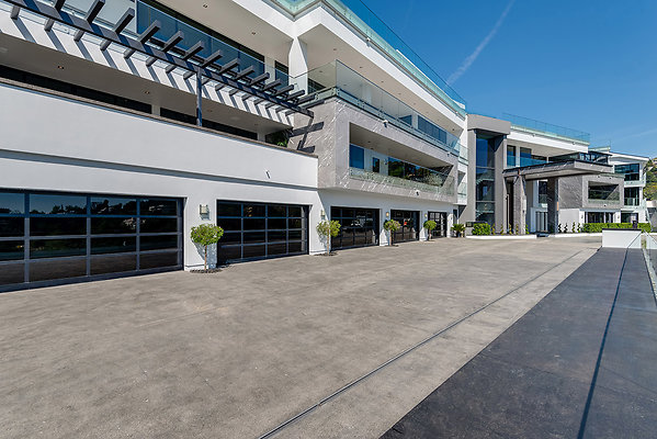 5star 10979 Chalon Rd Los Angeles
