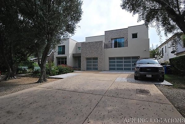 KREMER PROPERTY-1620 studio city)AFN