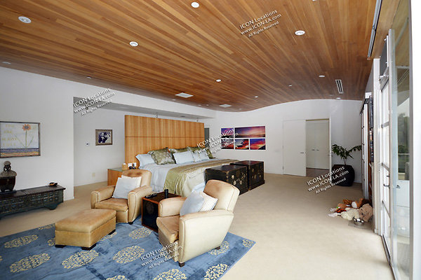 MO3002 047 MO3002 047