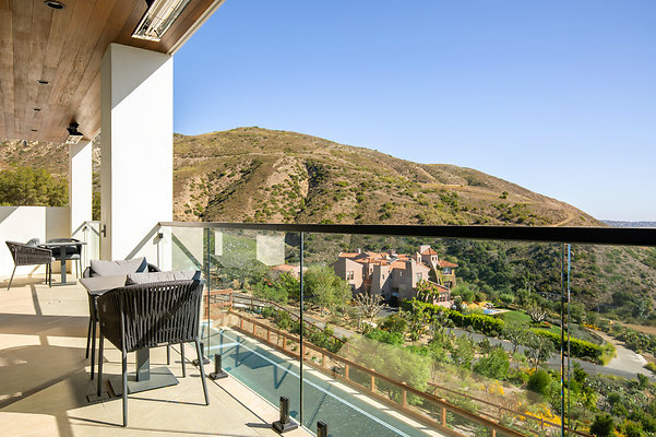 UNIVERSAL-D424-MA-64