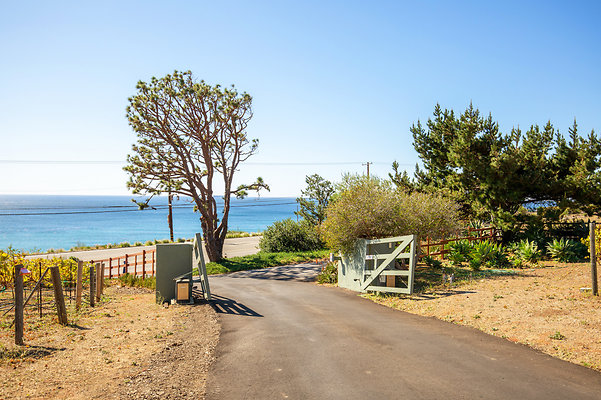 UNIVERSAL-D424-MA-100