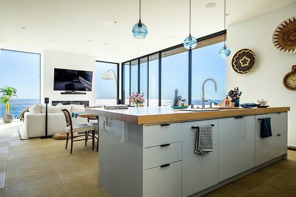 UNIVERSAL-D424-MA-19