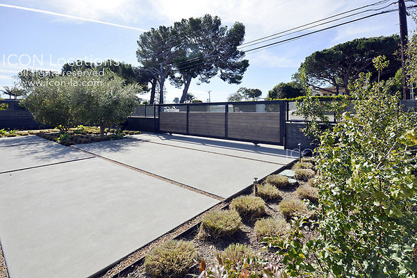 MO3023 084LR-ICON - ICON Locations | www.ICON-LA.com Modern  for Filming