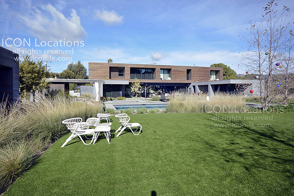 MO3023 034LR-ICON - ICON Locations | www.ICON-LA.com Modern for Filming MO3023 034LR-ICON - ICON Locations | www.ICON-LA.com Modern for Filming