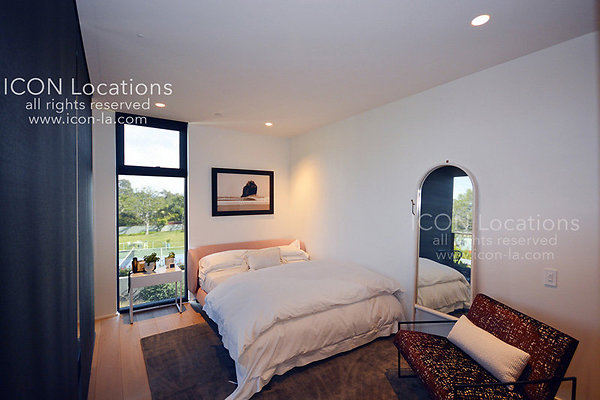 MO3023 063LR-ICON - ICON Locations | www.ICON-LA.com Modern  for Filming