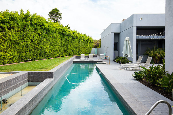 UNIVERSAL-D147-MA-69