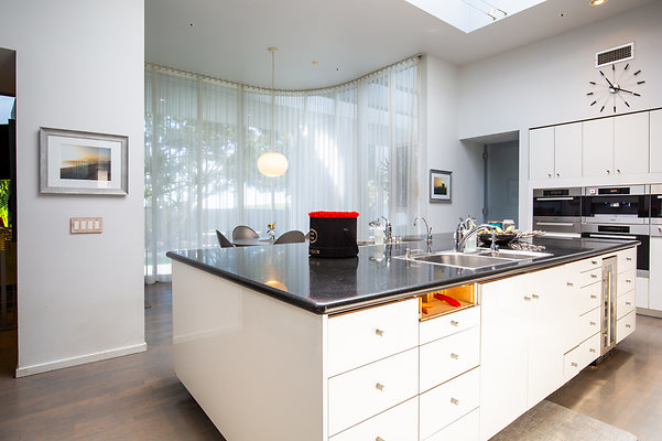 UNIVERSAL-D147-MA-48