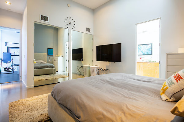 UNIVERSAL-D147-MA-61